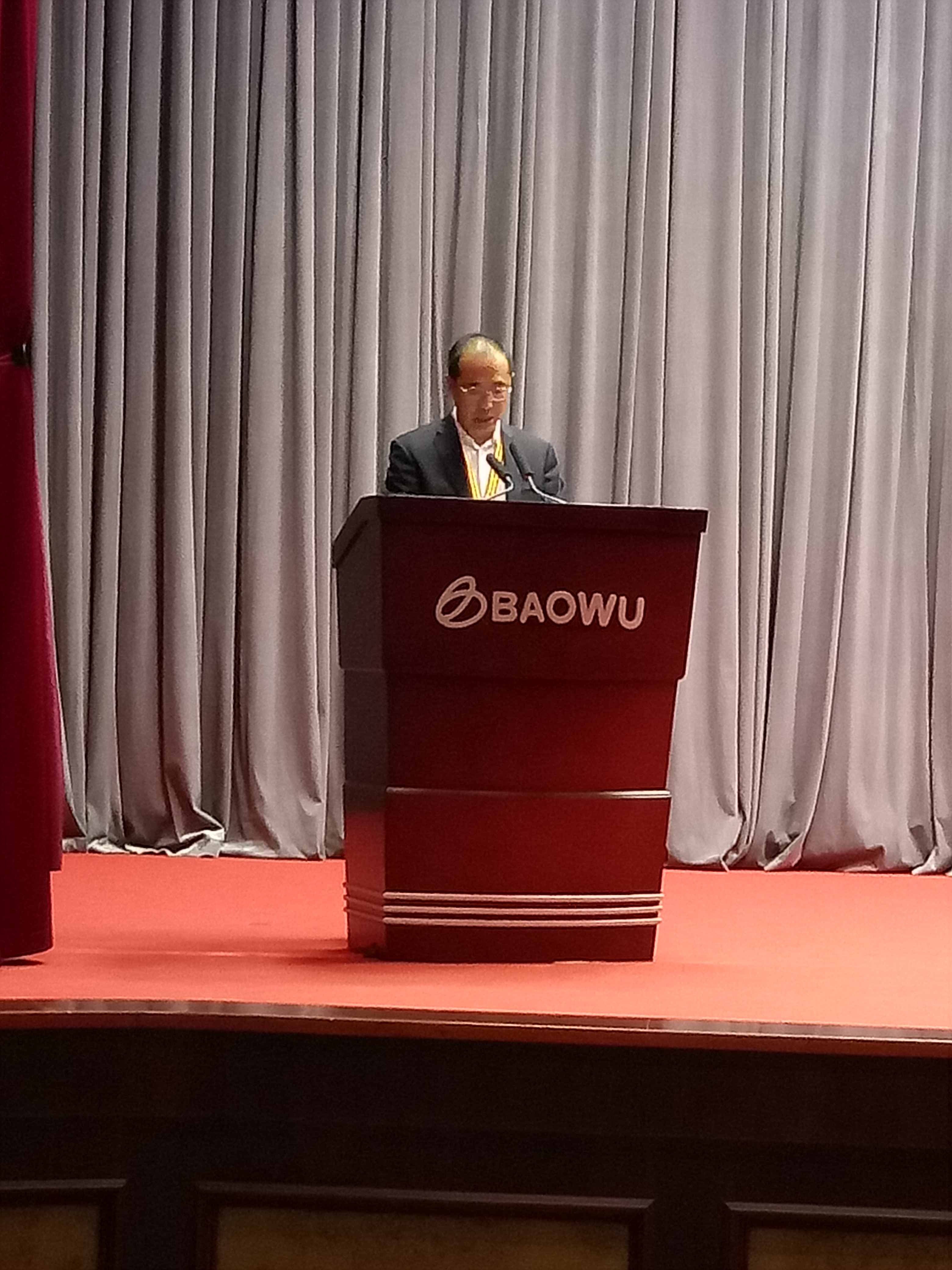 2017年-55岁 上海 宝钢特等奖.jpg